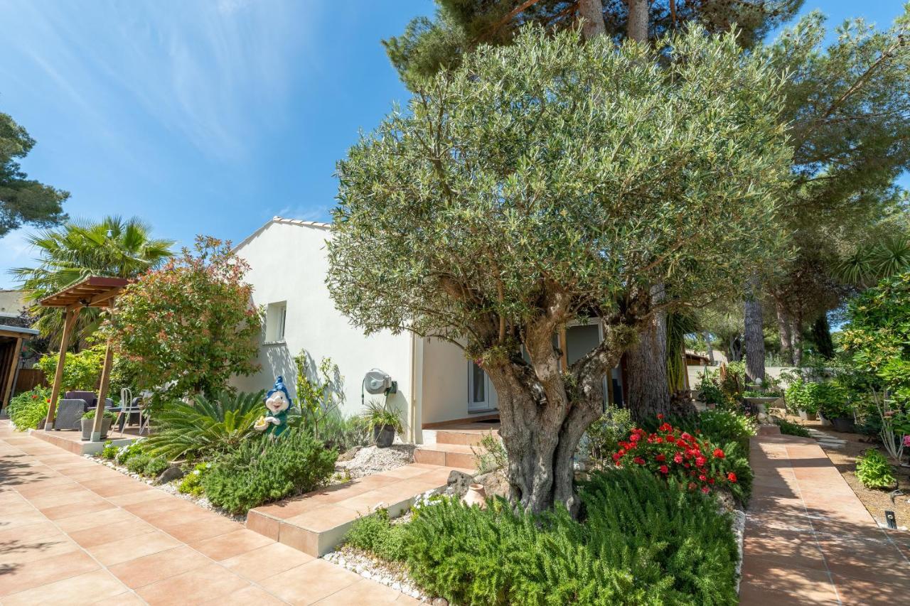 La Villa De L'Olivier 아그 외부 사진